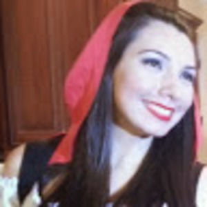 Meet your Posher, Lorena